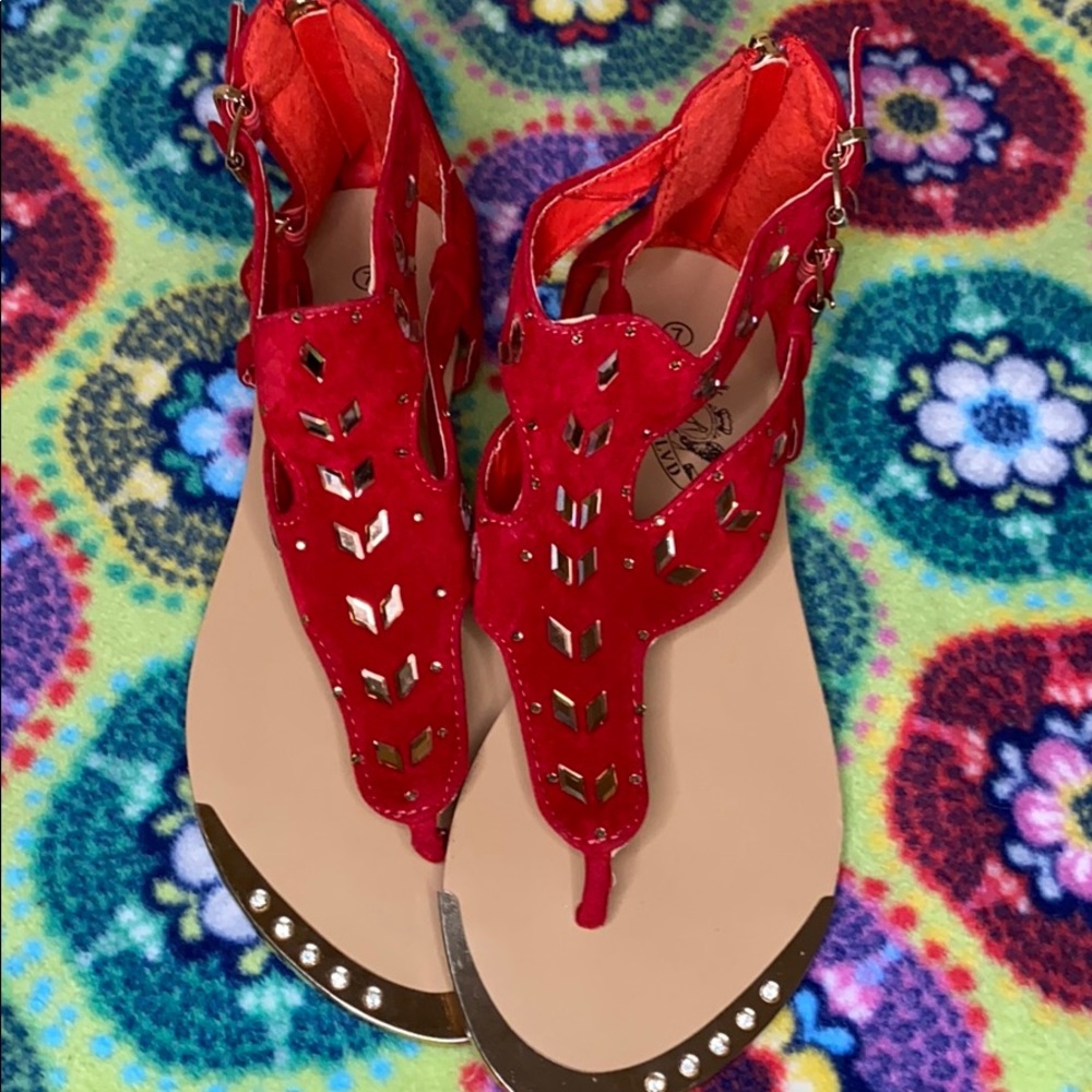 Red sandals with rinestones
